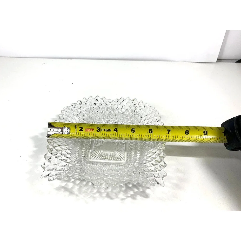 VTG Indiana Glass Clear Diamond Square Point‎ Candy Dish Square 7''x7'' Ruffled